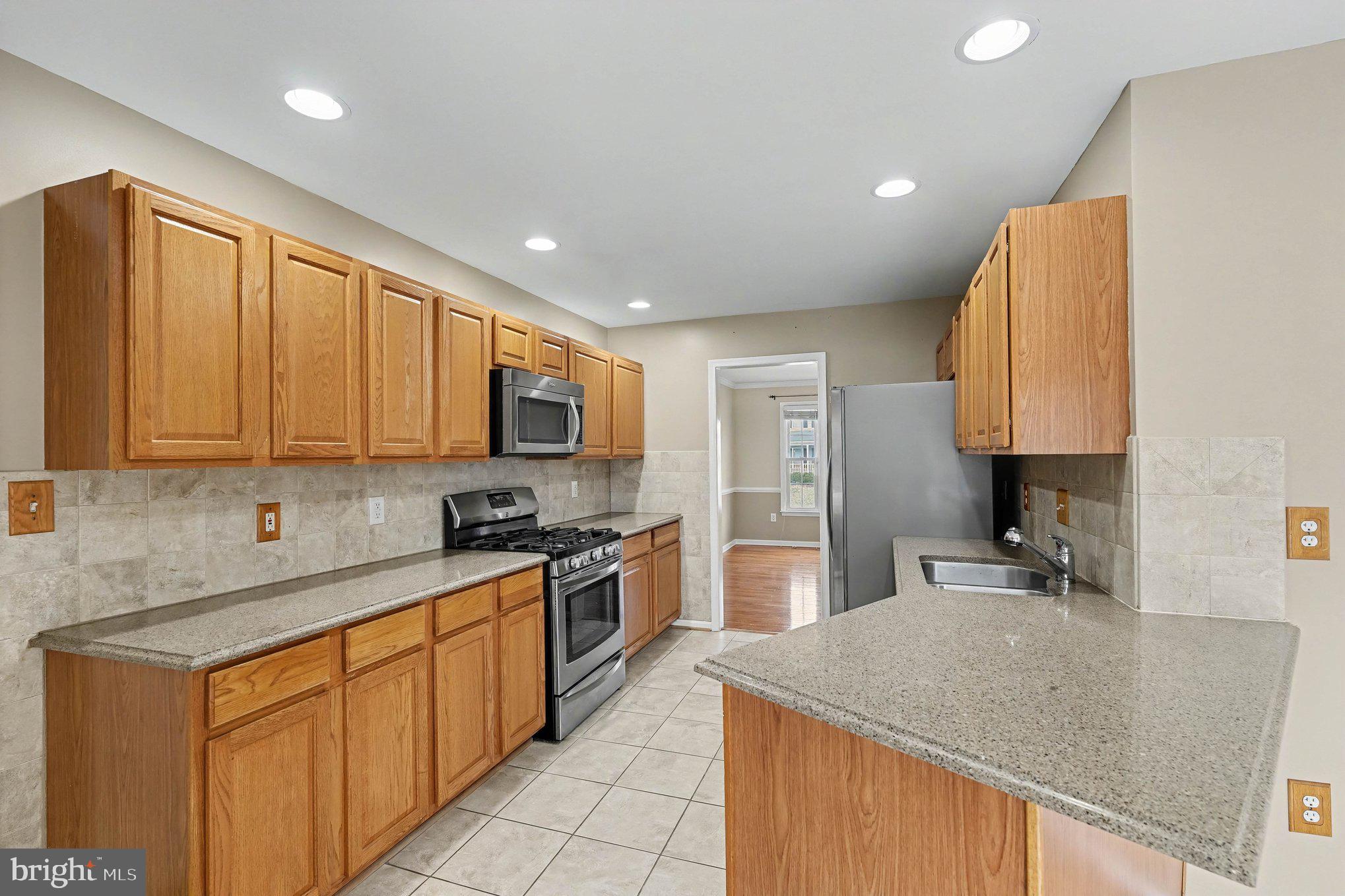 11407 RIVER MEADOWS WAY