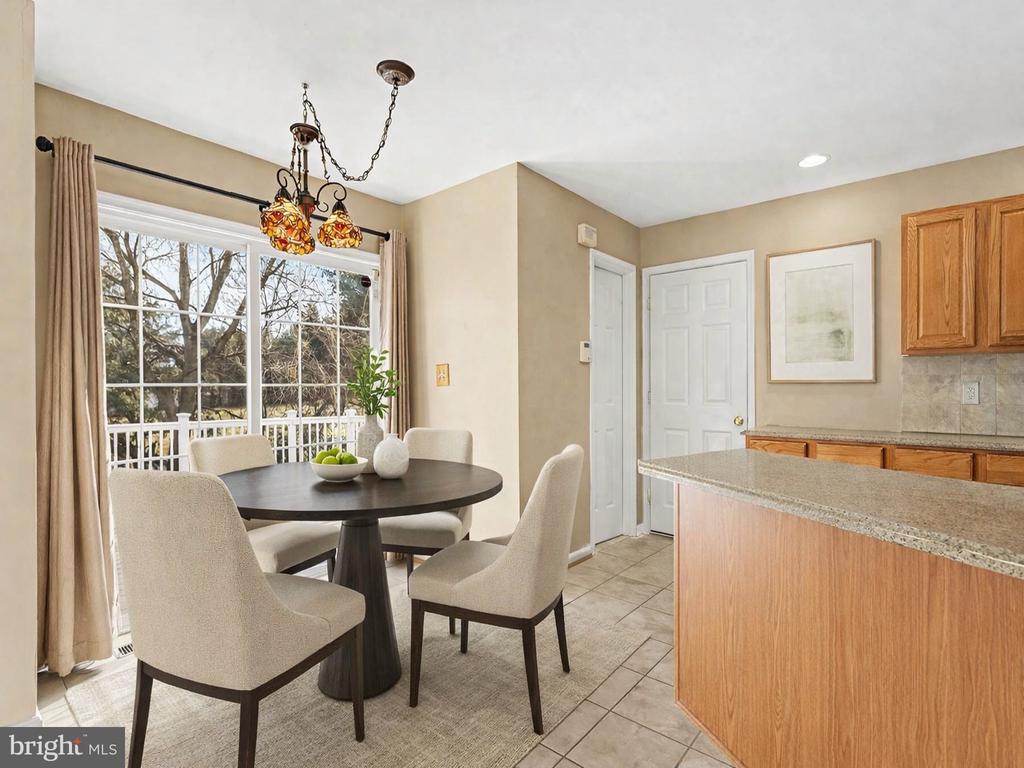 11407 RIVER MEADOWS WAY