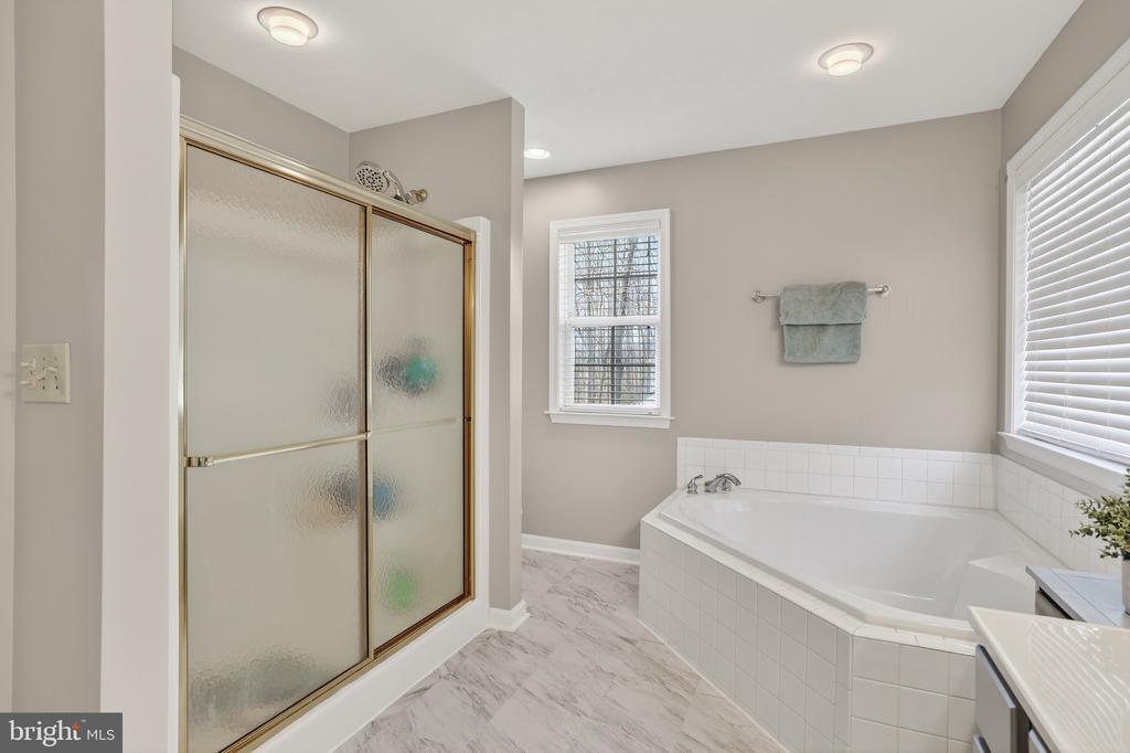 9109 SNOWY EGRET COURT