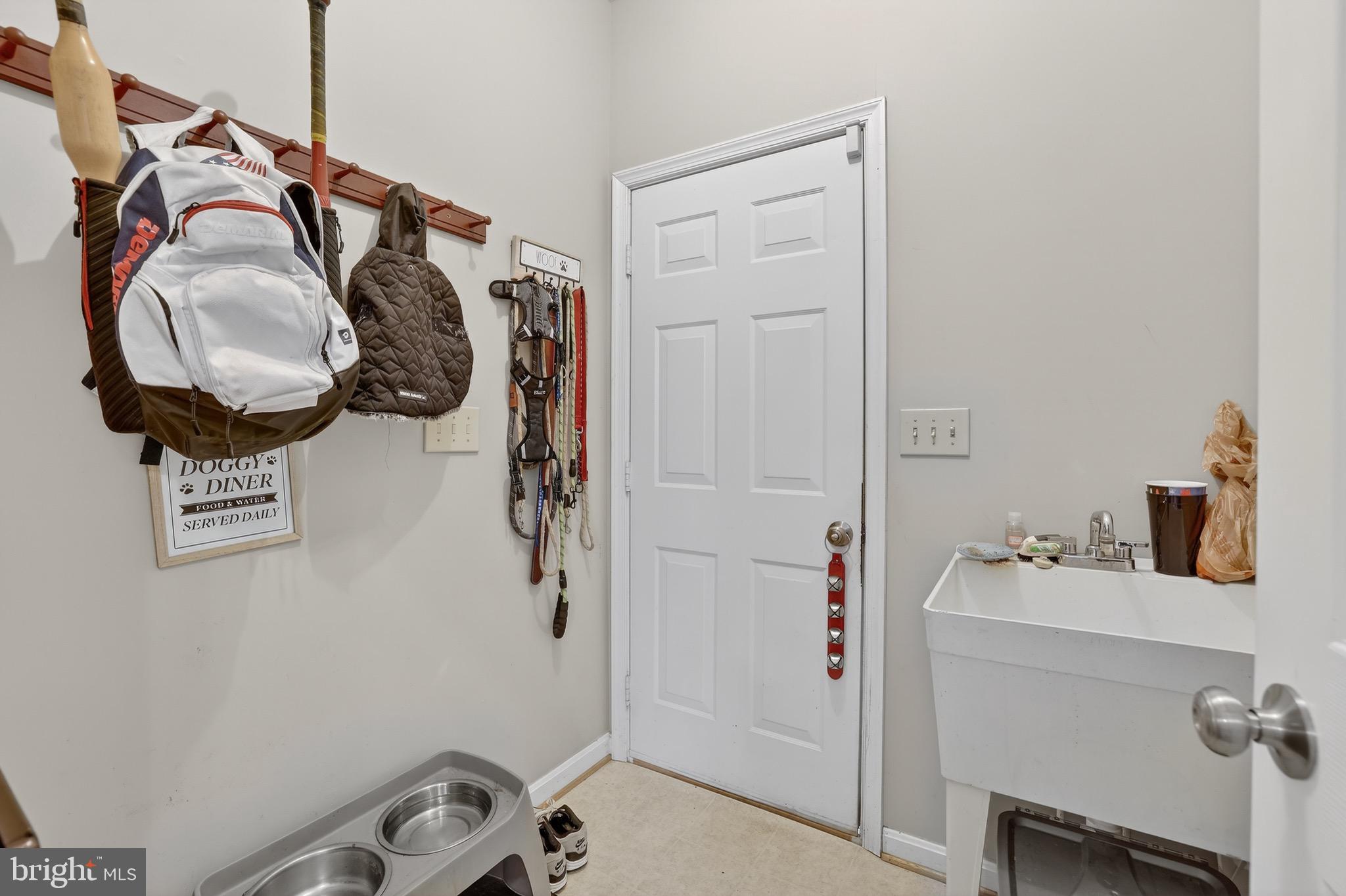 9109 SNOWY EGRET COURT