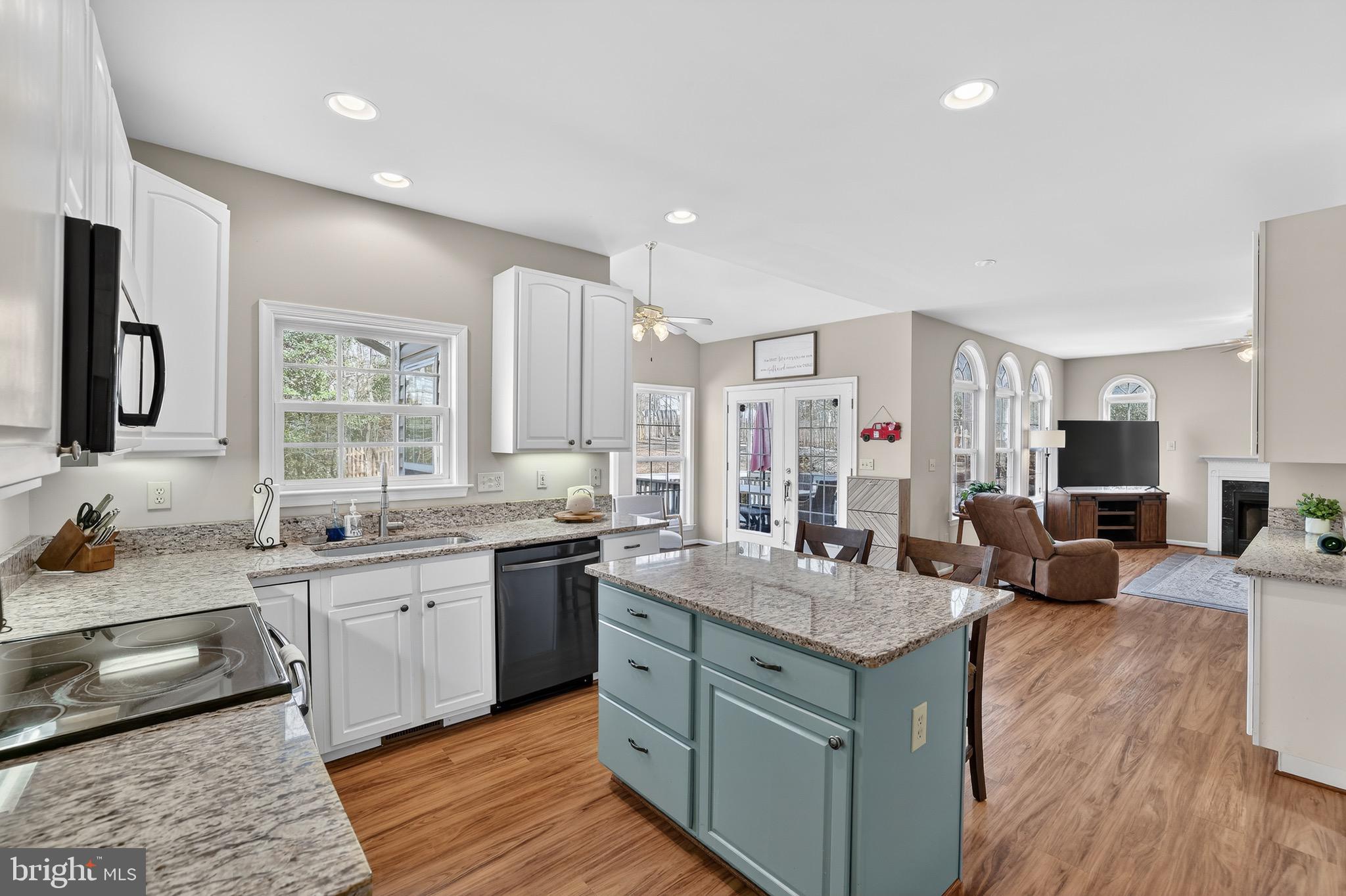 9109 SNOWY EGRET COURT