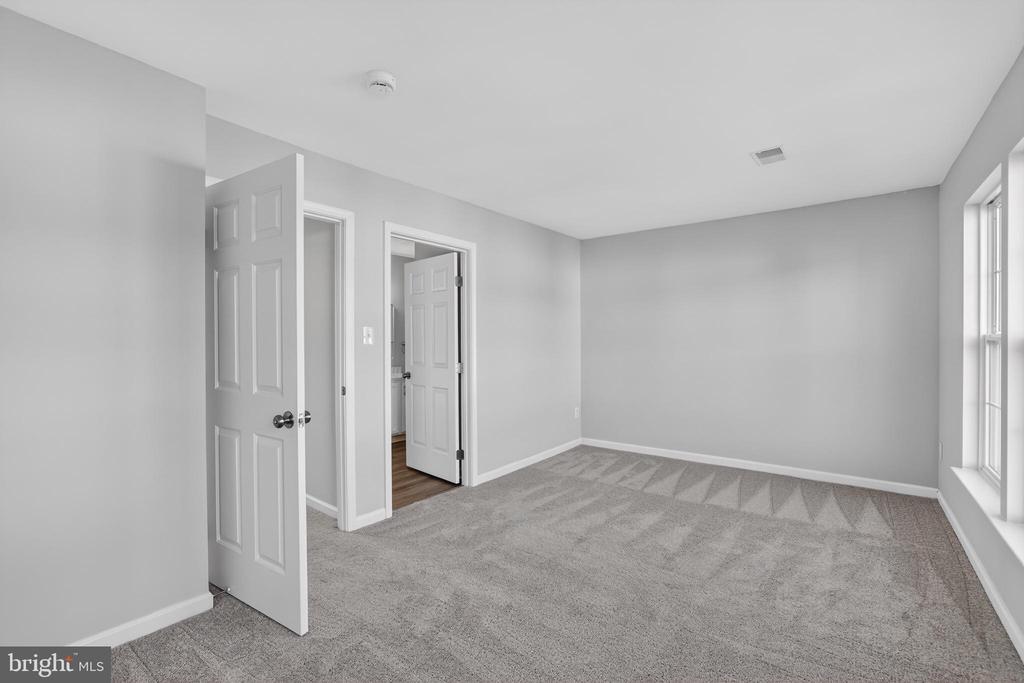9833 BARTLEY COURT