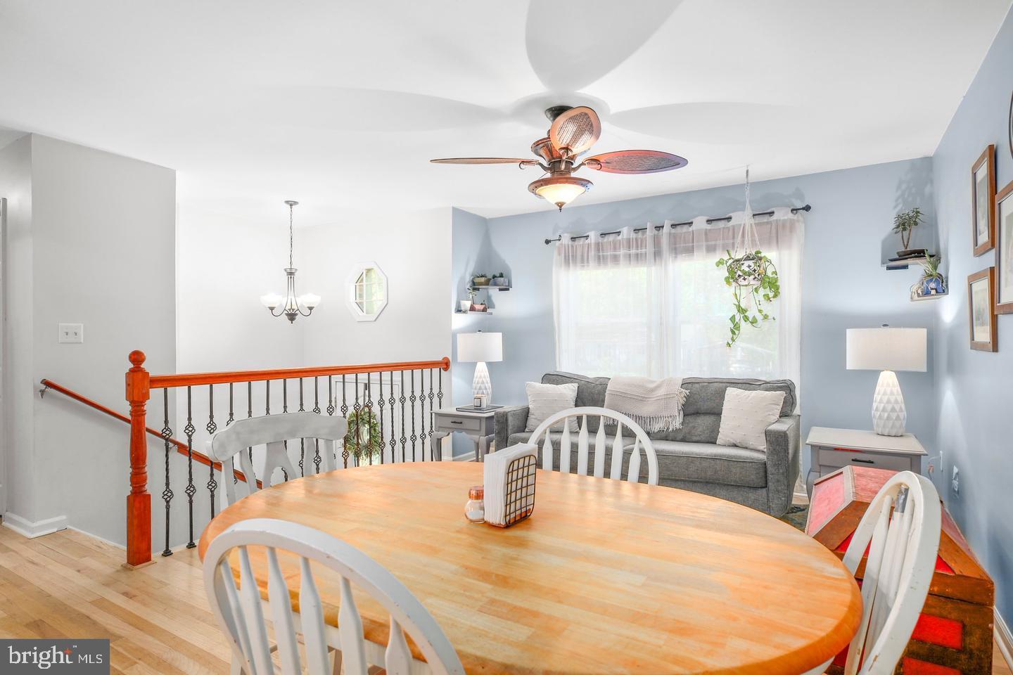 704 CANDLE RIDGE COURT