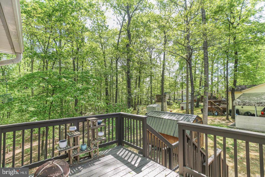 704 CANDLE RIDGE COURT