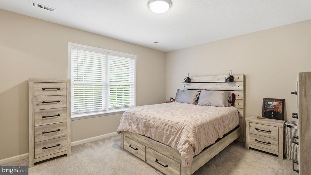 3900 N ANDOVER LANE
