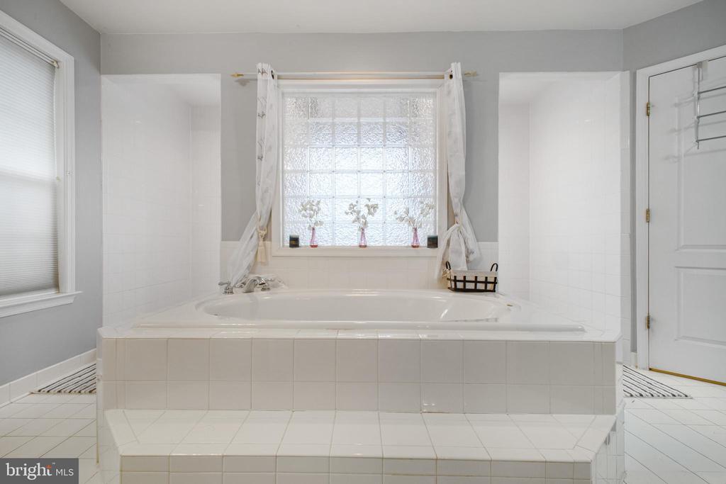 12504 SINGLE OAK ROAD