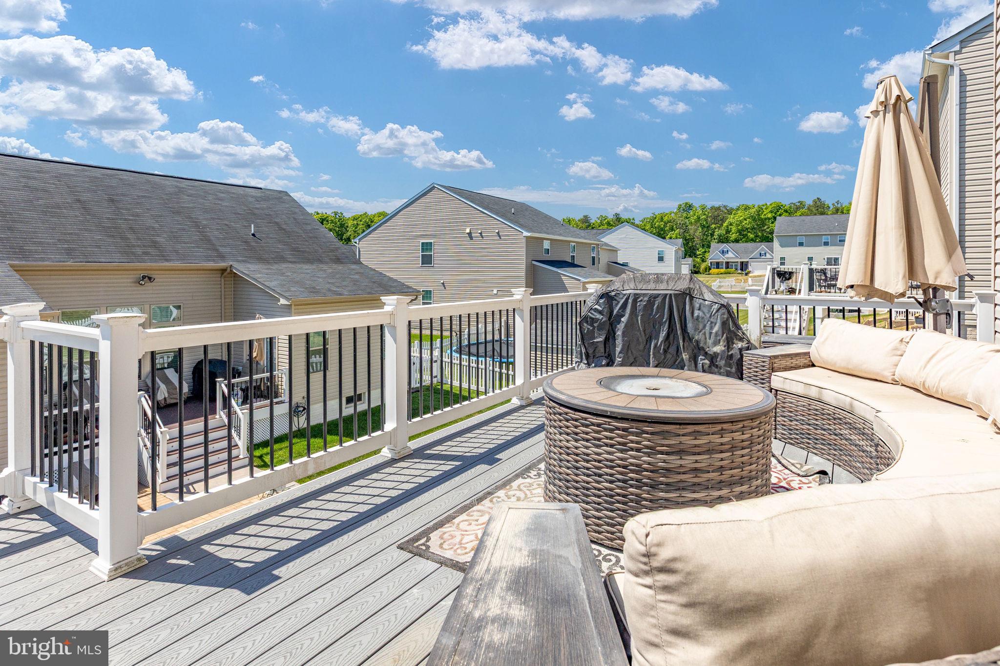 5812 SPRUCE VALLEY DRIVE