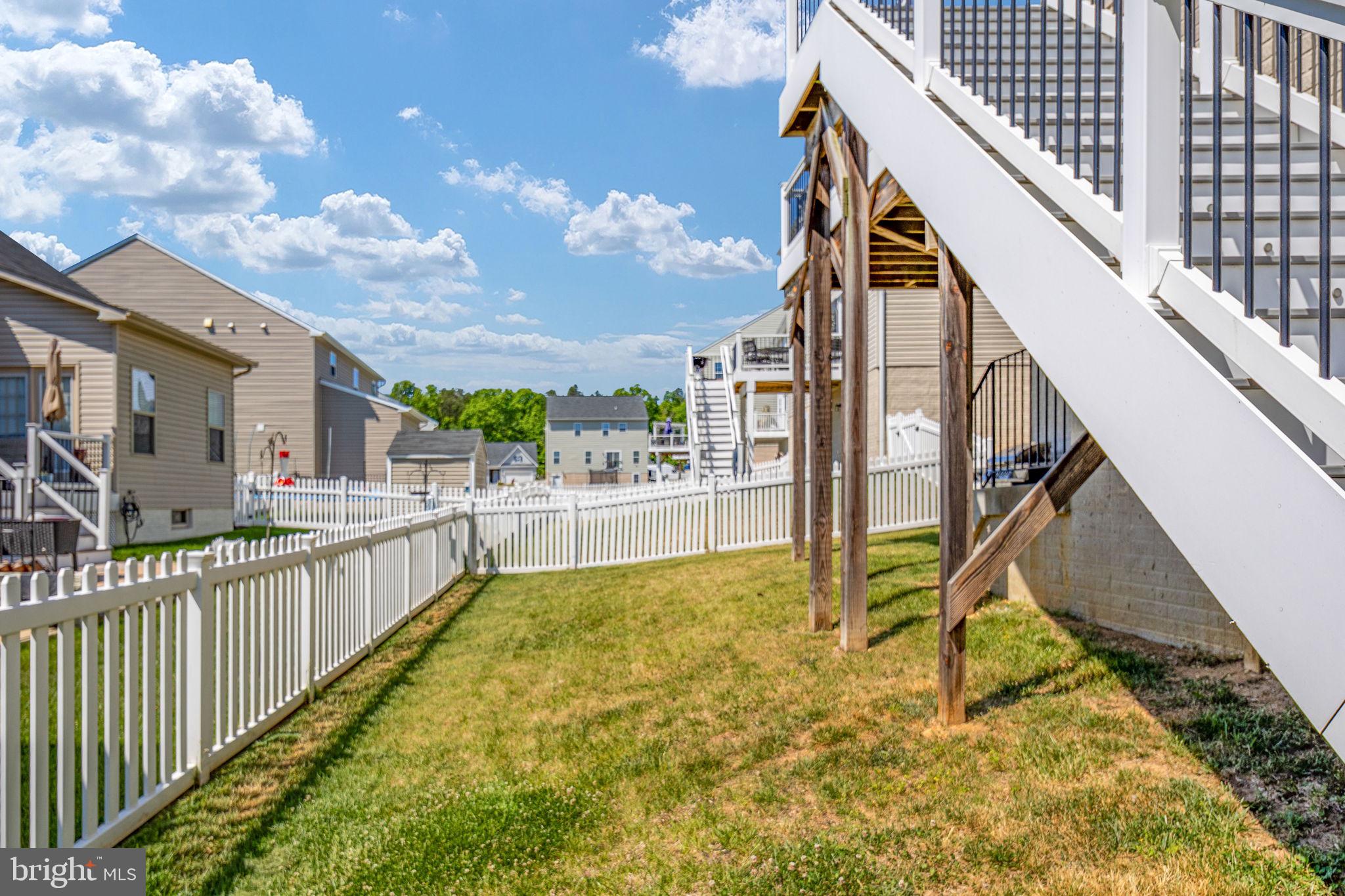 5812 SPRUCE VALLEY DRIVE