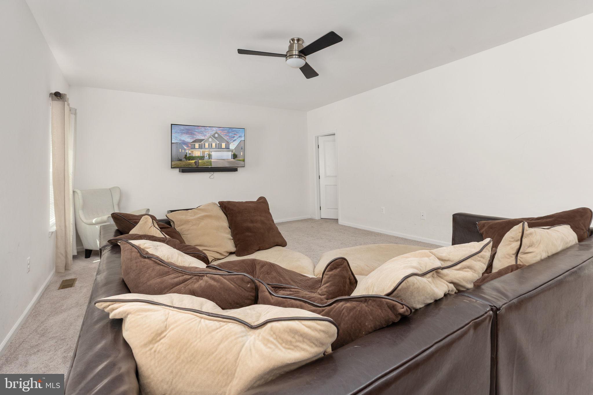 5812 SPRUCE VALLEY DRIVE