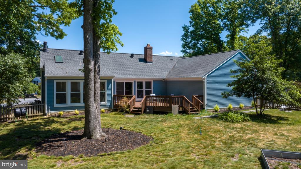 4810 QUEENSBURY CIRCLE