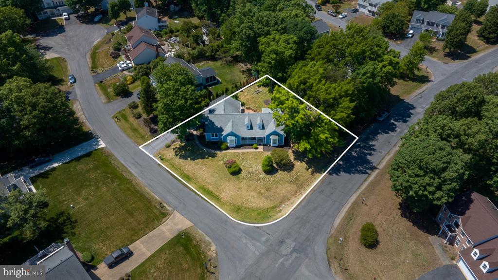 4810 QUEENSBURY CIRCLE