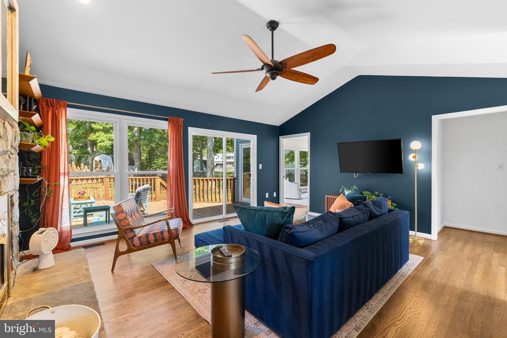 4810 QUEENSBURY CIRCLE