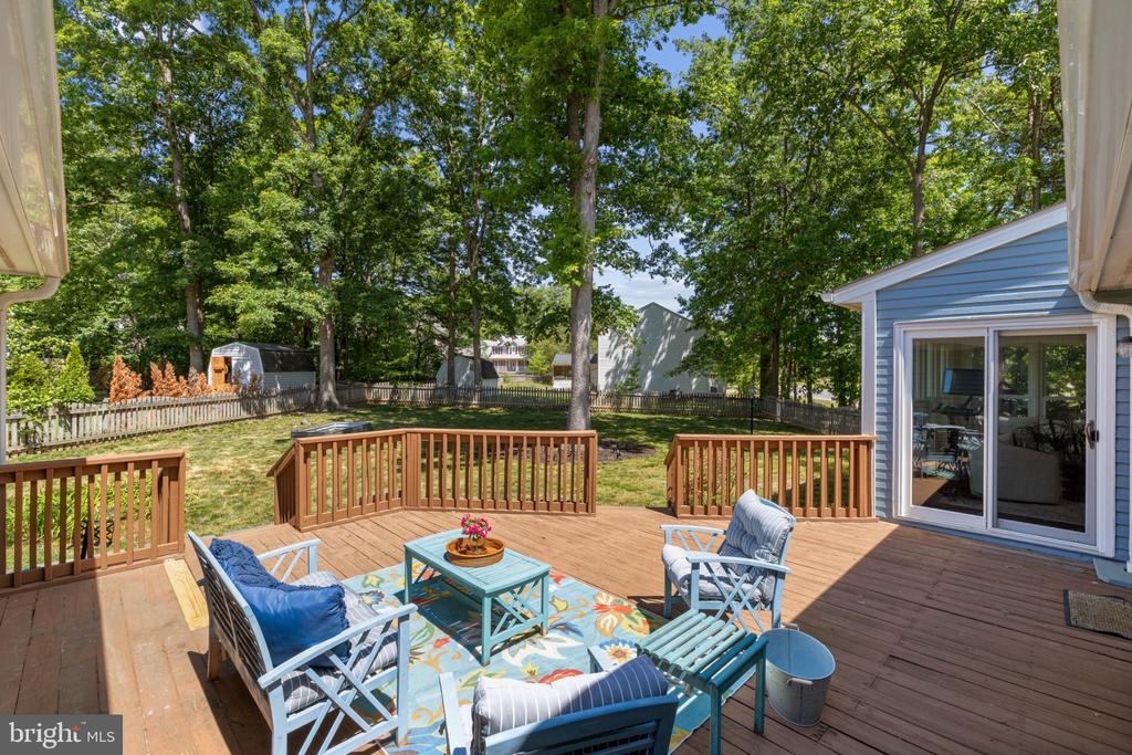 4810 QUEENSBURY CIRCLE