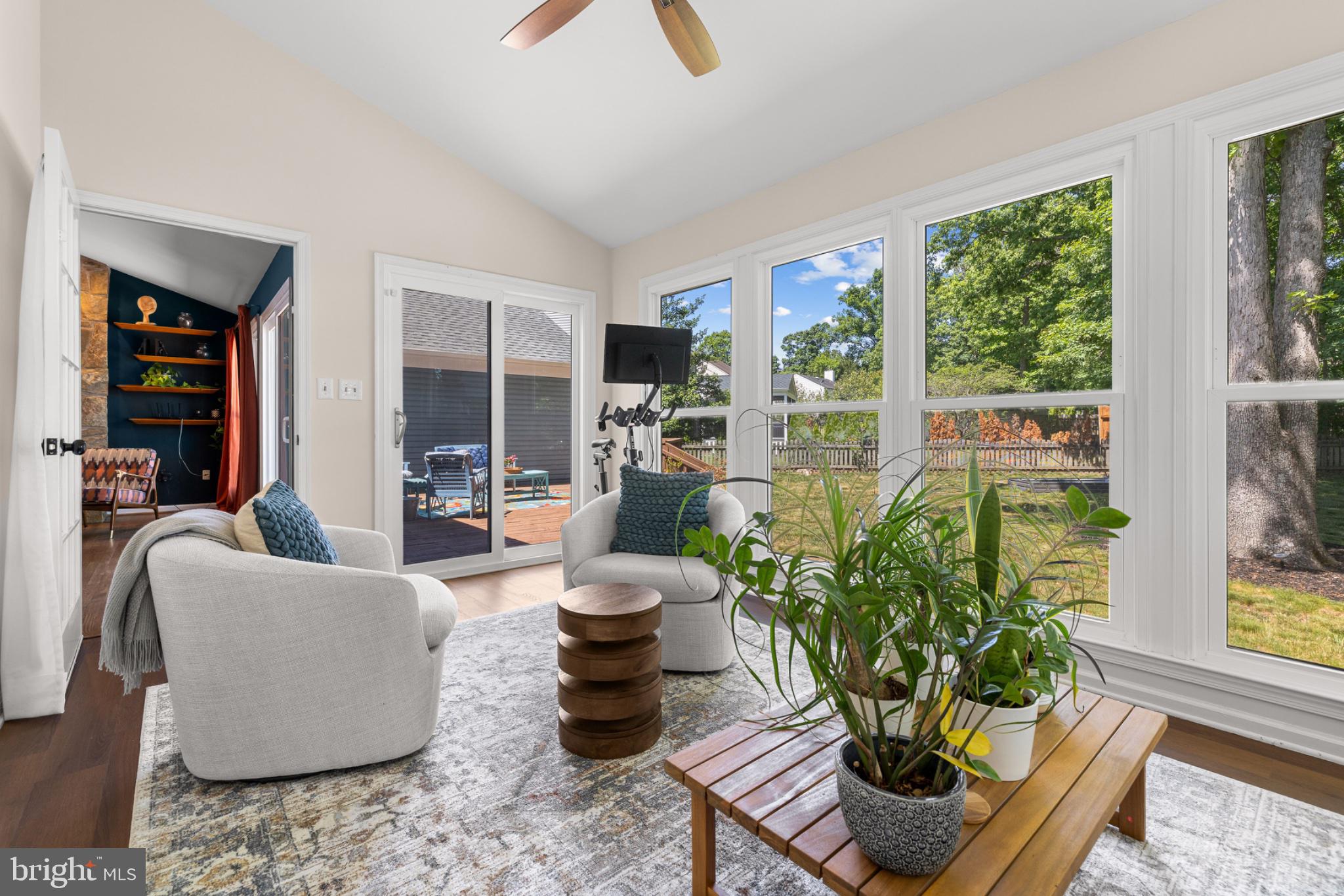 4810 QUEENSBURY CIRCLE