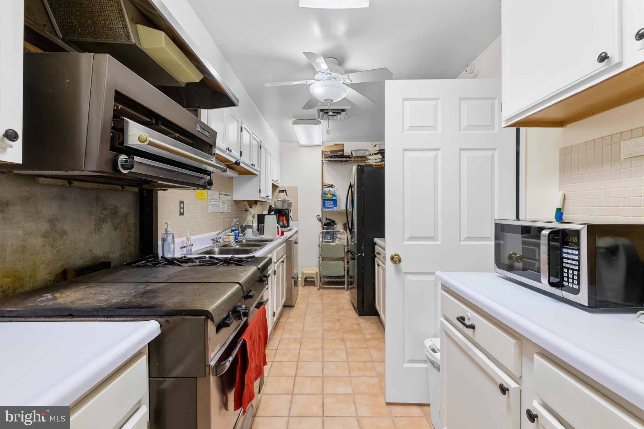11330 SAVANNAH DRIVE