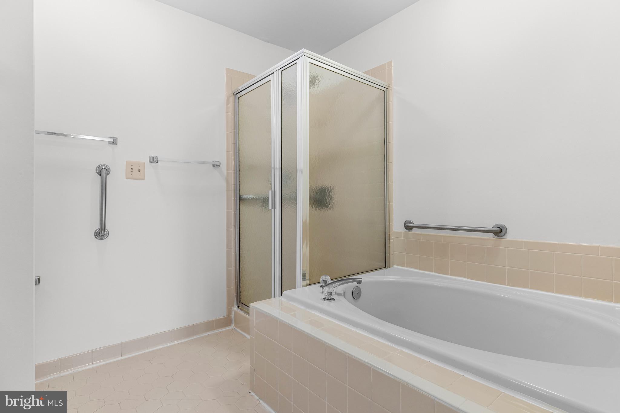 11318 SAVANNAH DRIVE