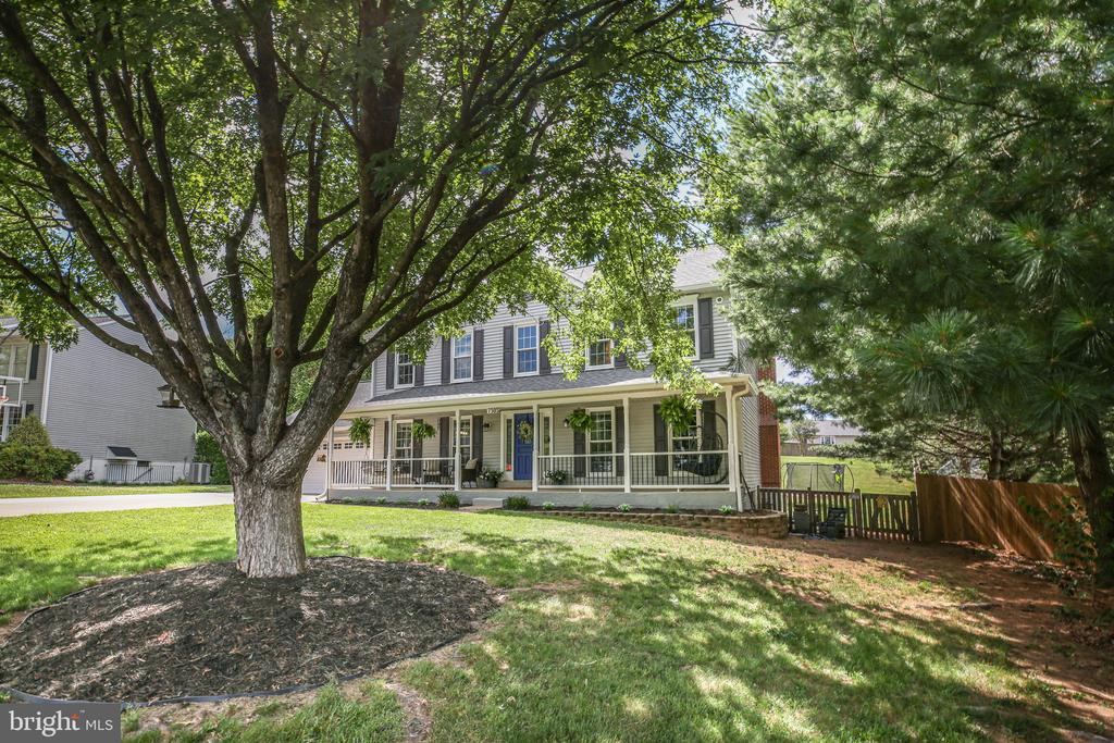 7303 LORD BARTON DRIVE