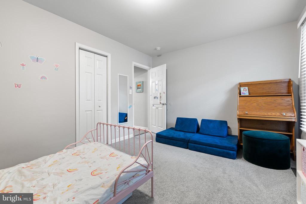 10712 HEATHERWOOD DRIVE