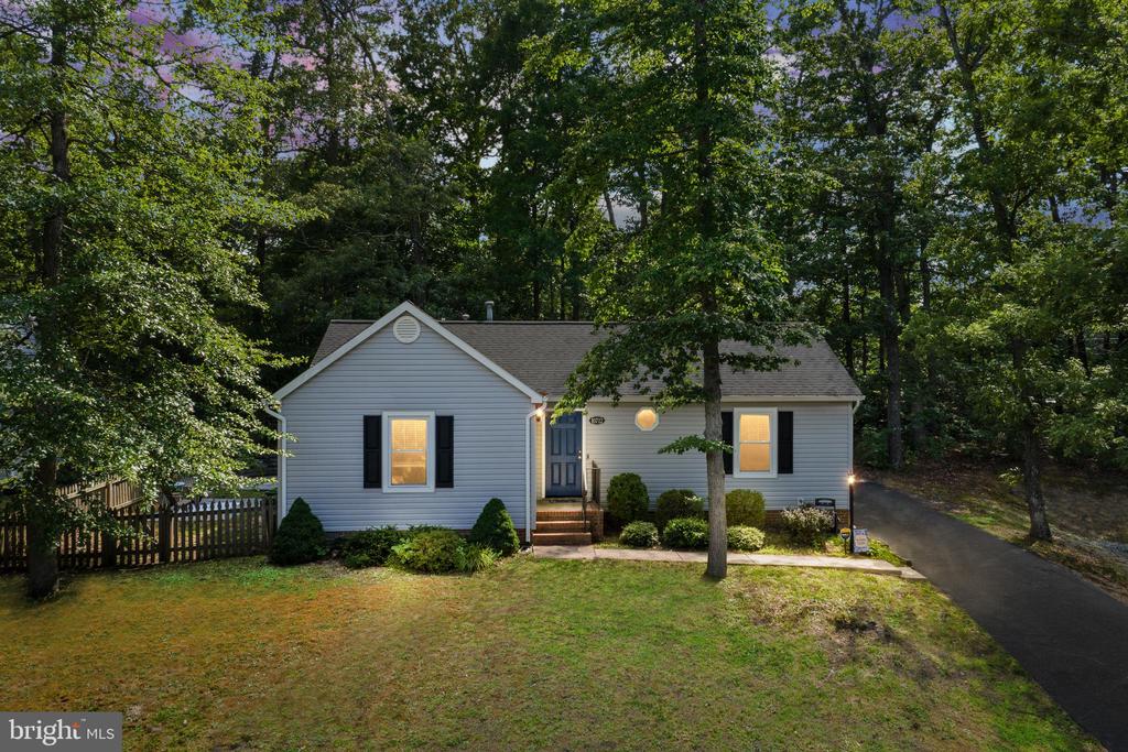 10712 HEATHERWOOD DRIVE