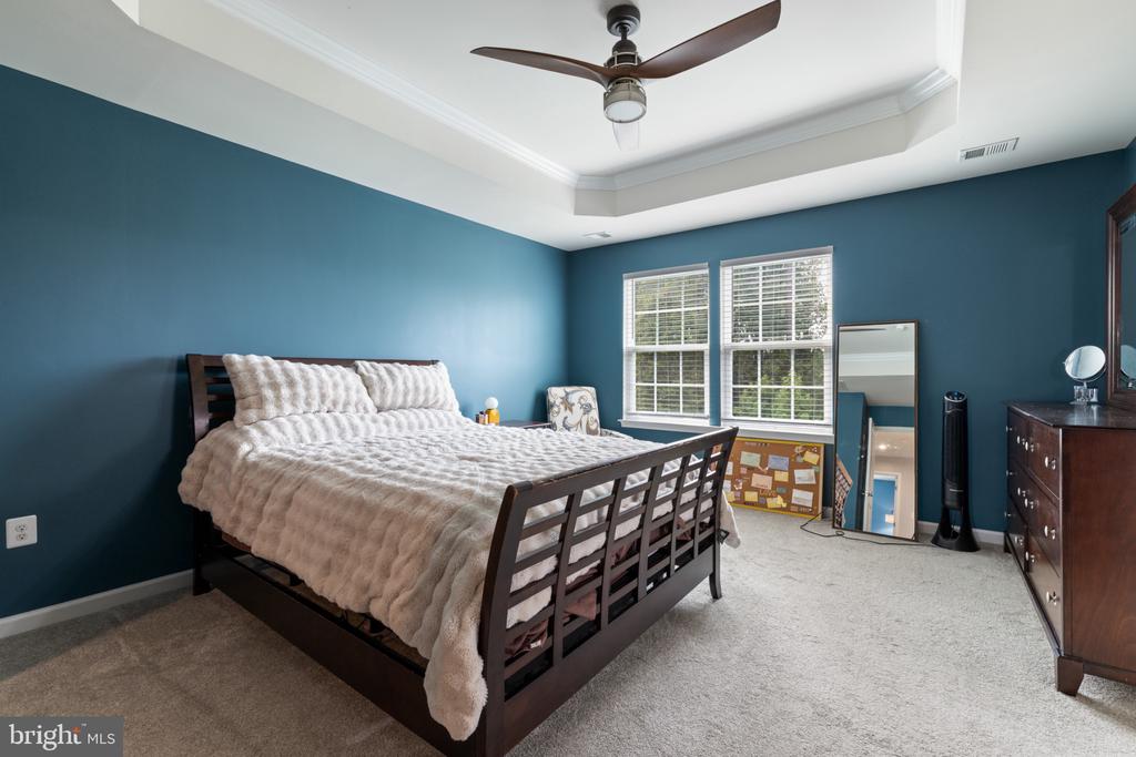 8622 WILMORE LANE