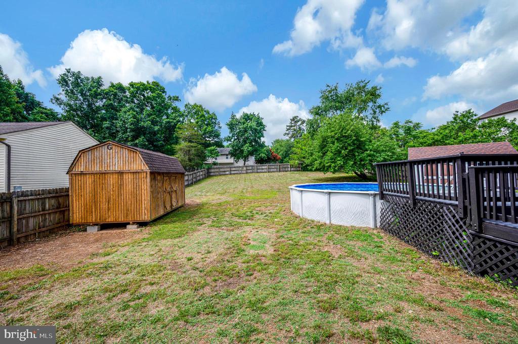 5706 E POINT CIRCLE
