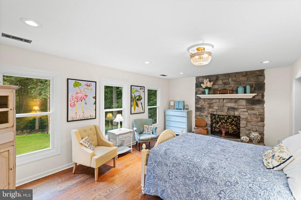 10707 GORDON ROAD