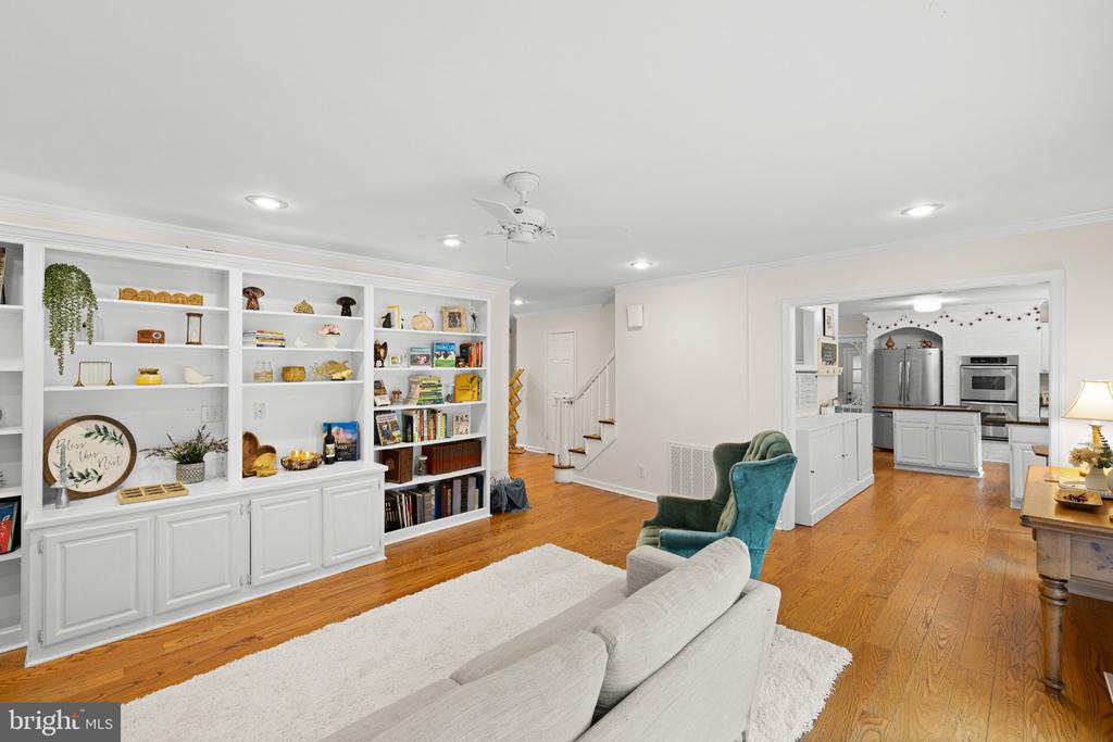 10707 GORDON ROAD
