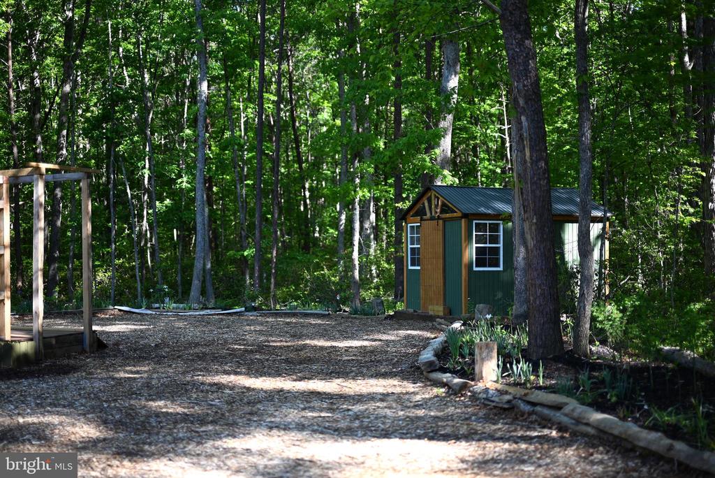 13017 ORANGE PLANK ROAD