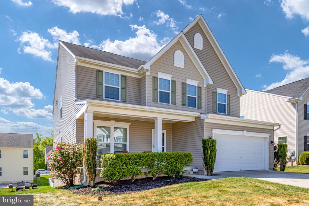 5812 SPRUCE VALLEY DRIVE
