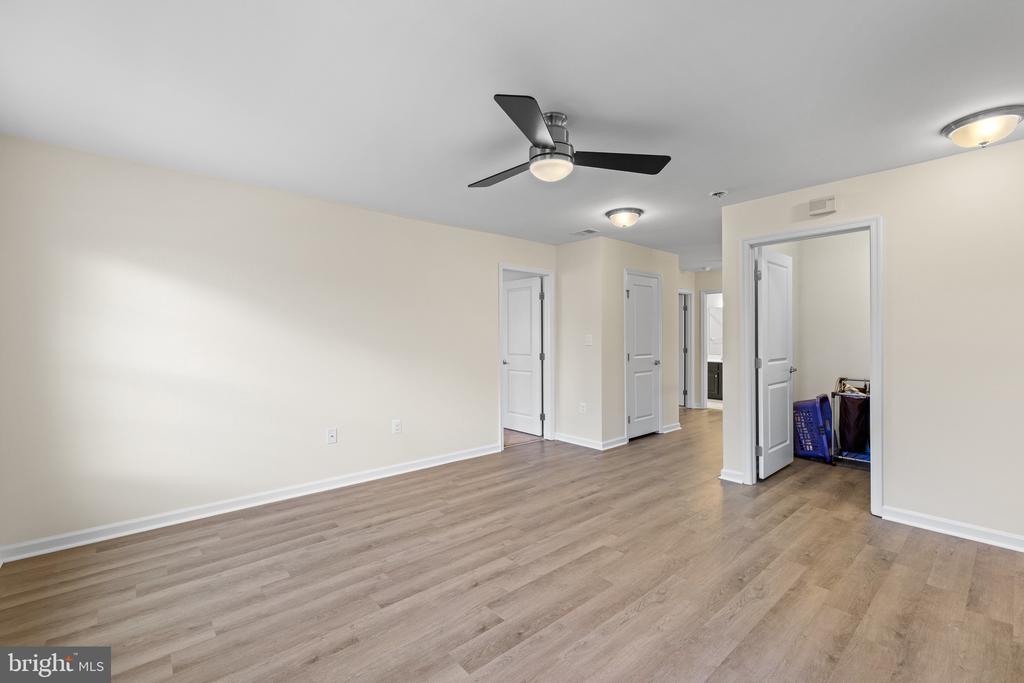 5812 SPRUCE VALLEY DRIVE