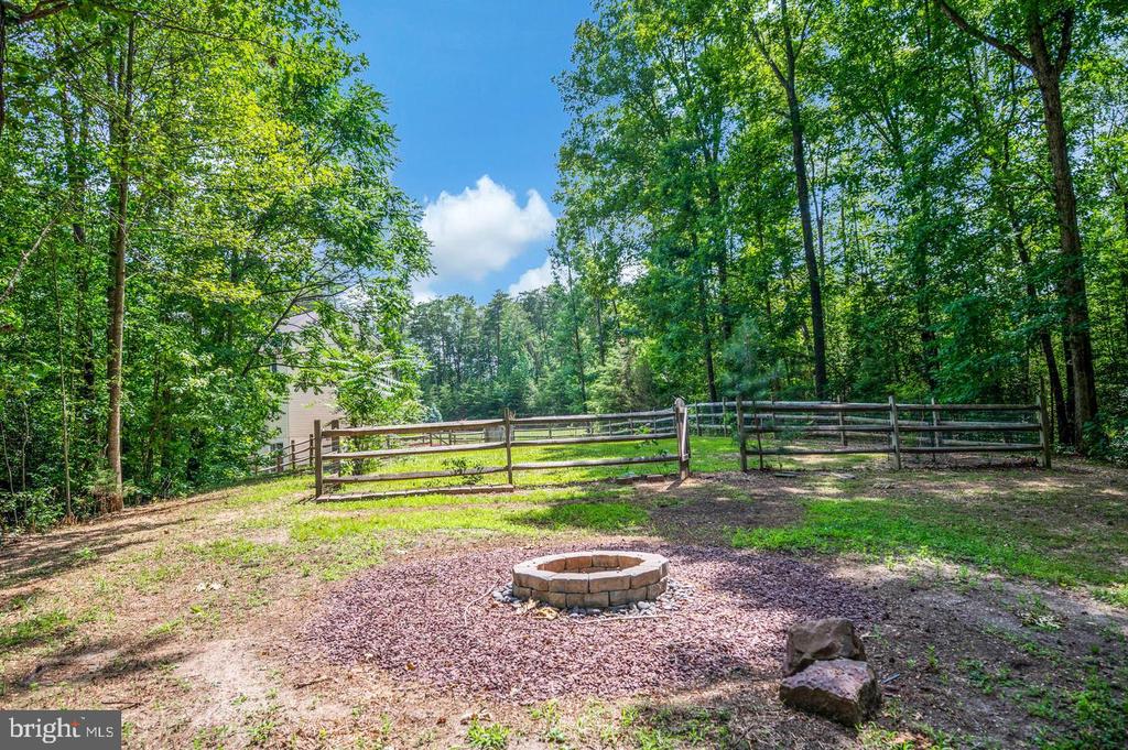 9007 MCALISTER COURT