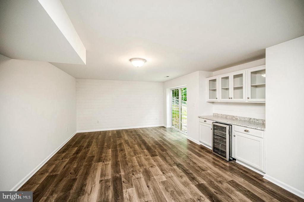 9007 MCALISTER COURT