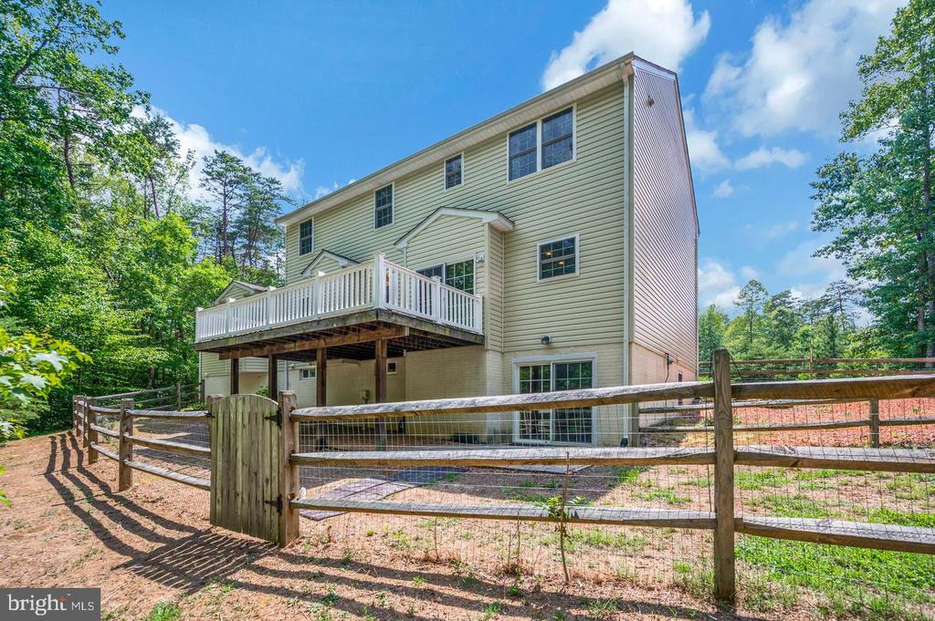 9007 MCALISTER COURT