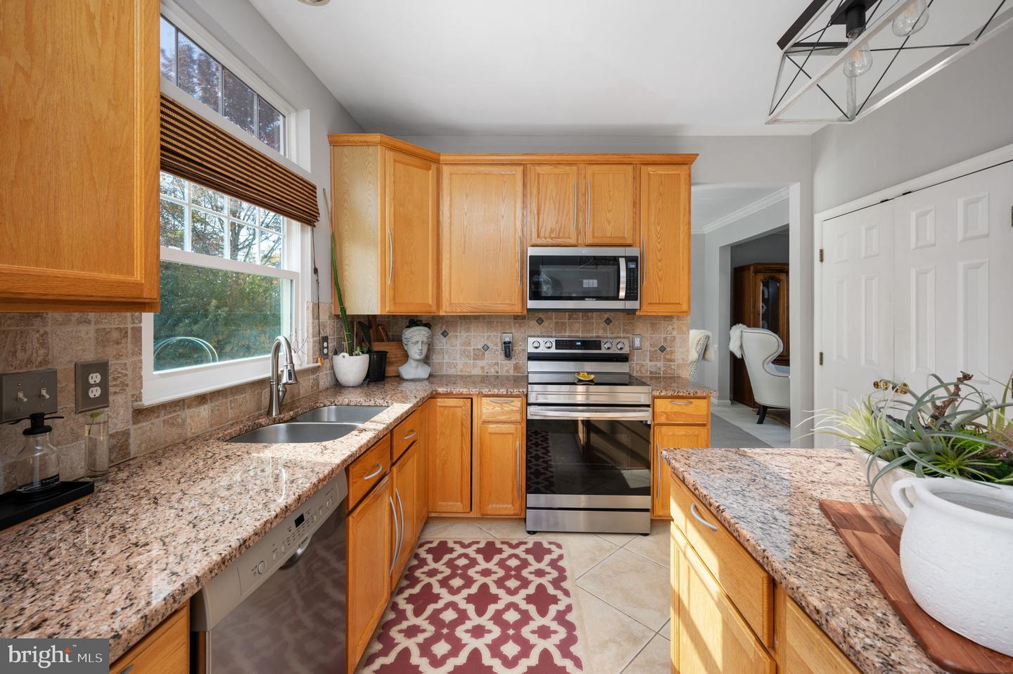 170 Basalt Dr