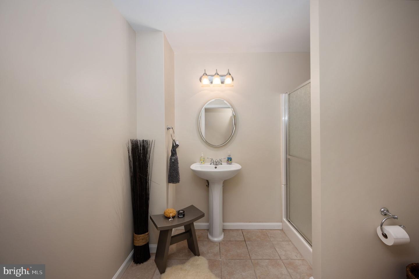 170 Basalt Dr