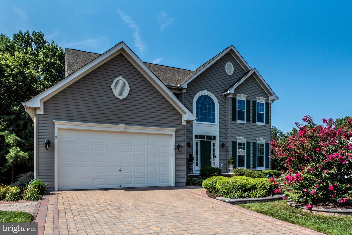 170 Basalt Dr