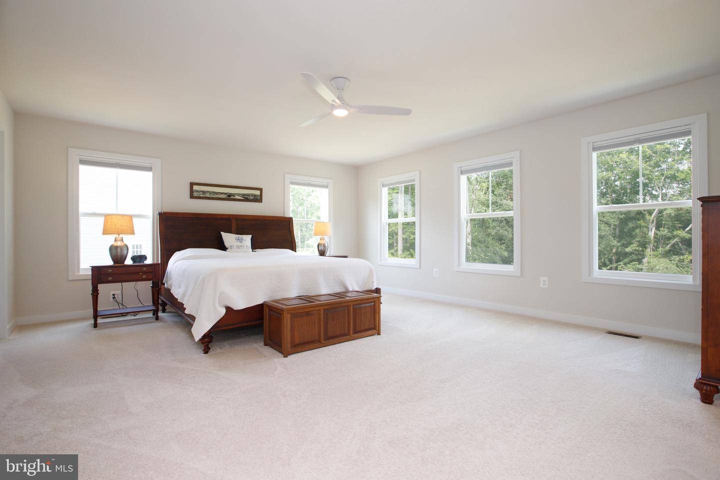 85 Hopewell Dr