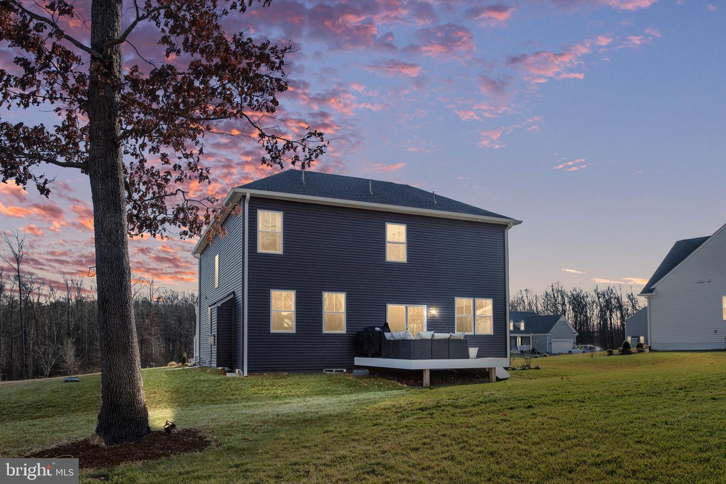 138 Moffett Ln