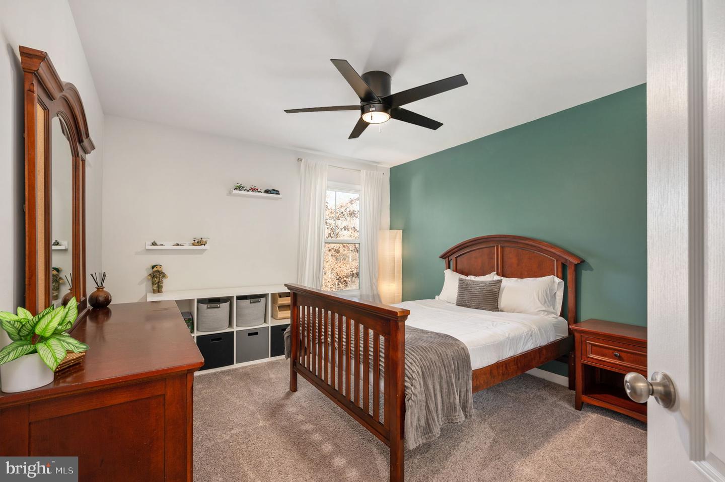 138 Moffett Ln