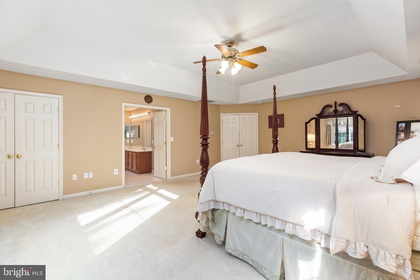 9 Revere Ct