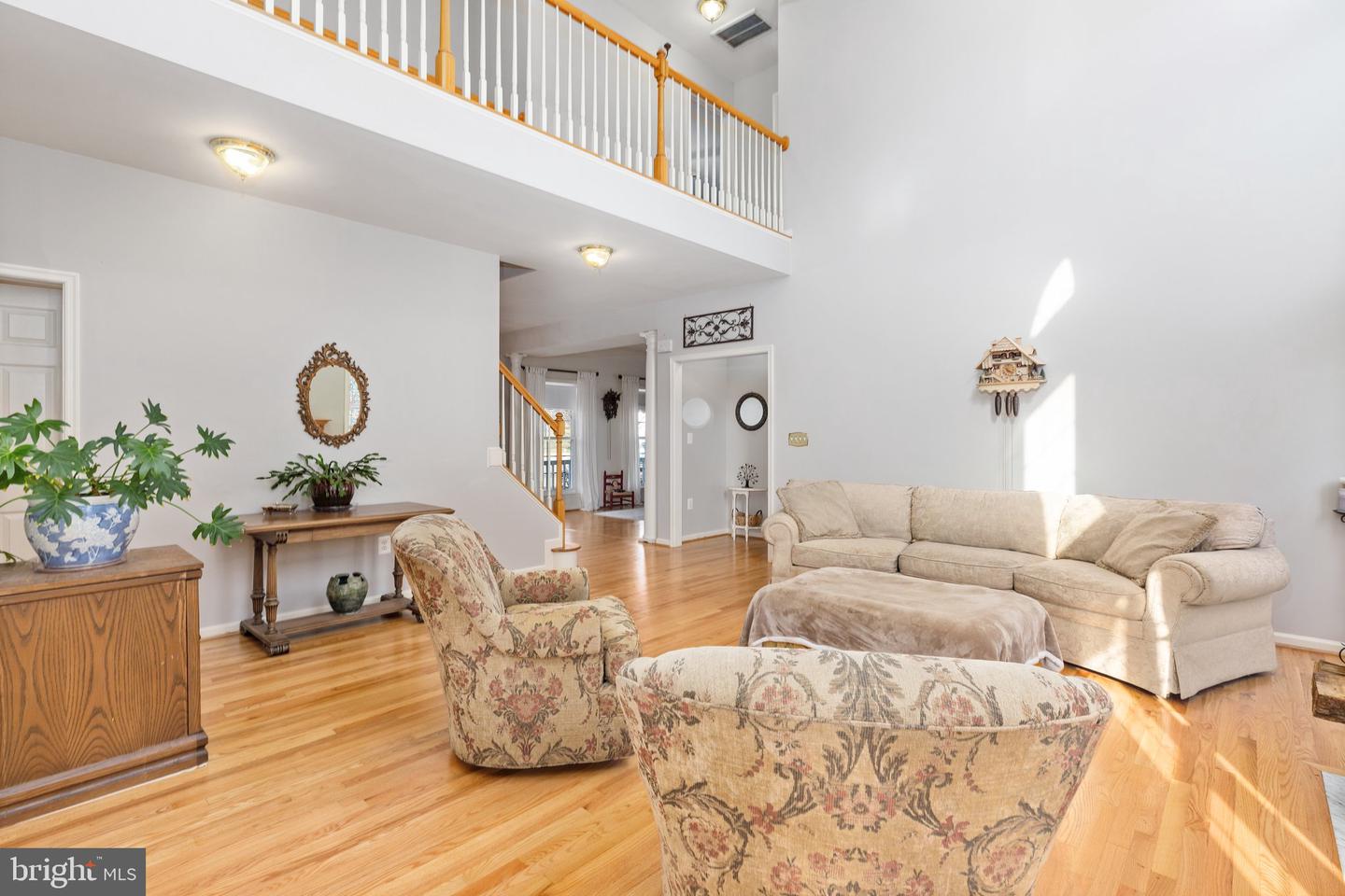 9 Revere Ct