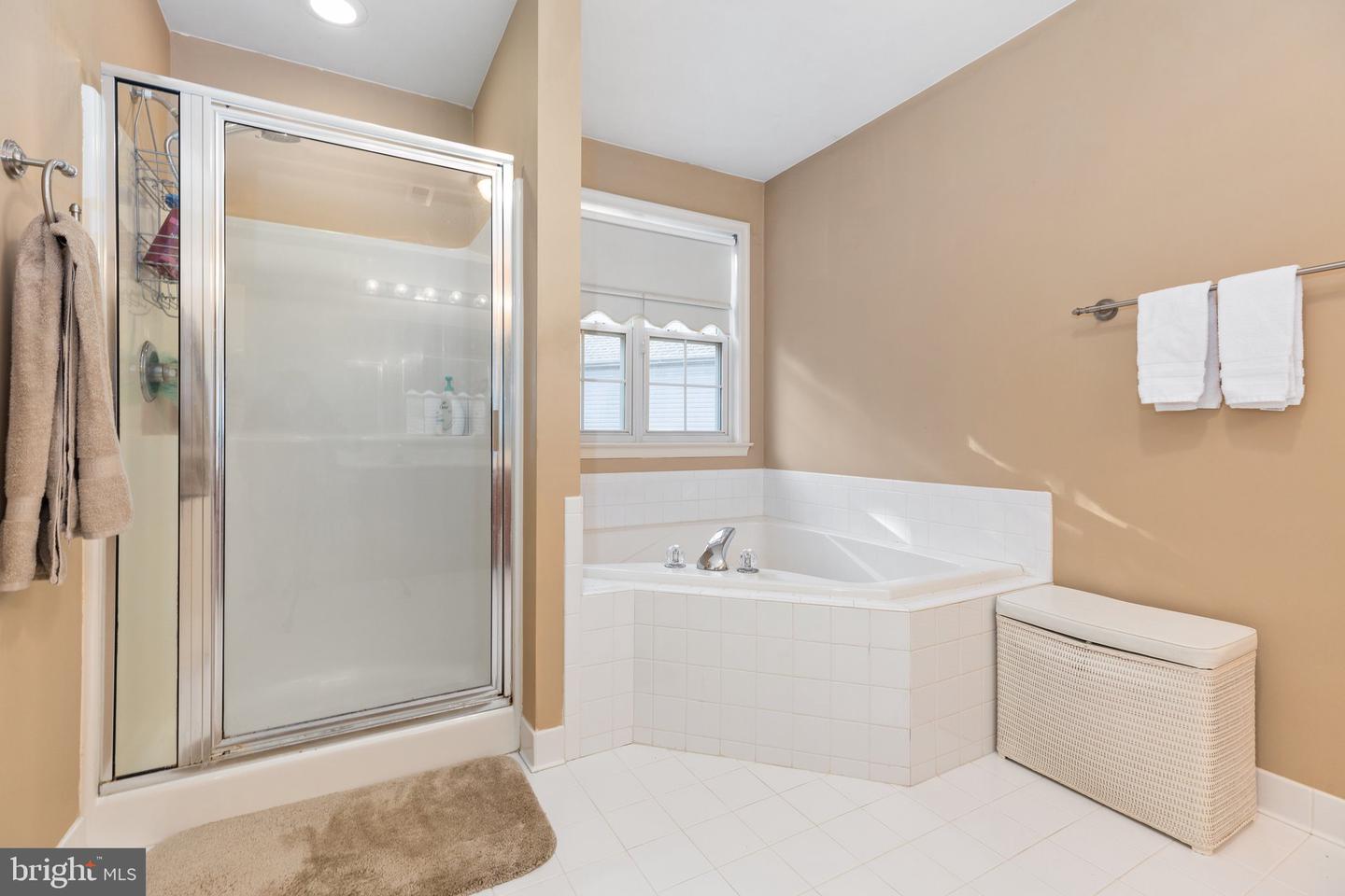 9 Revere Ct