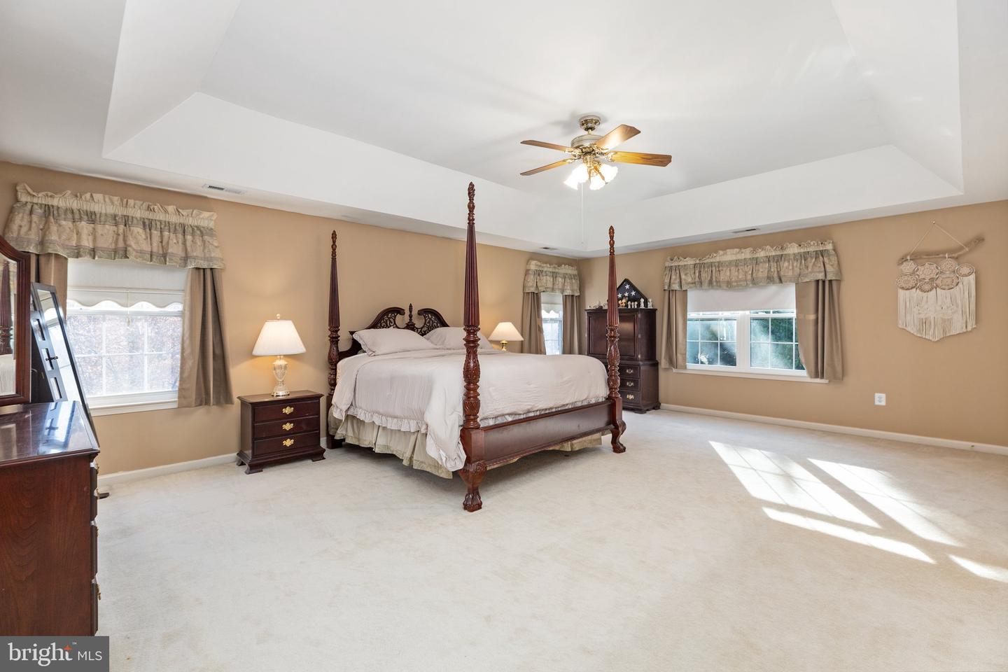 9 Revere Ct
