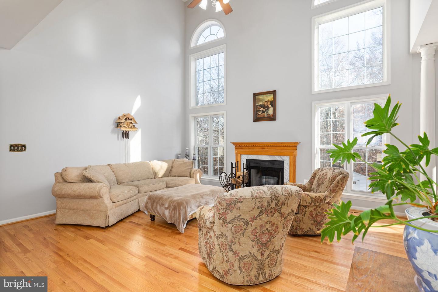 9 Revere Ct
