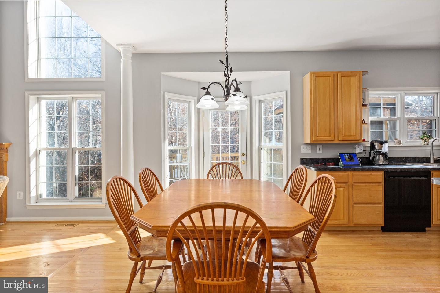 9 Revere Ct