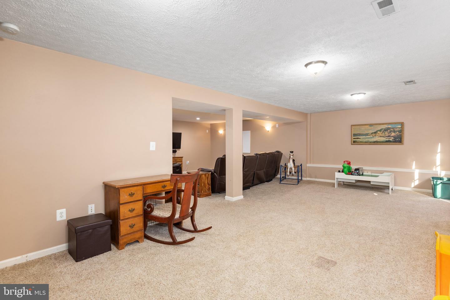 9 Revere Ct