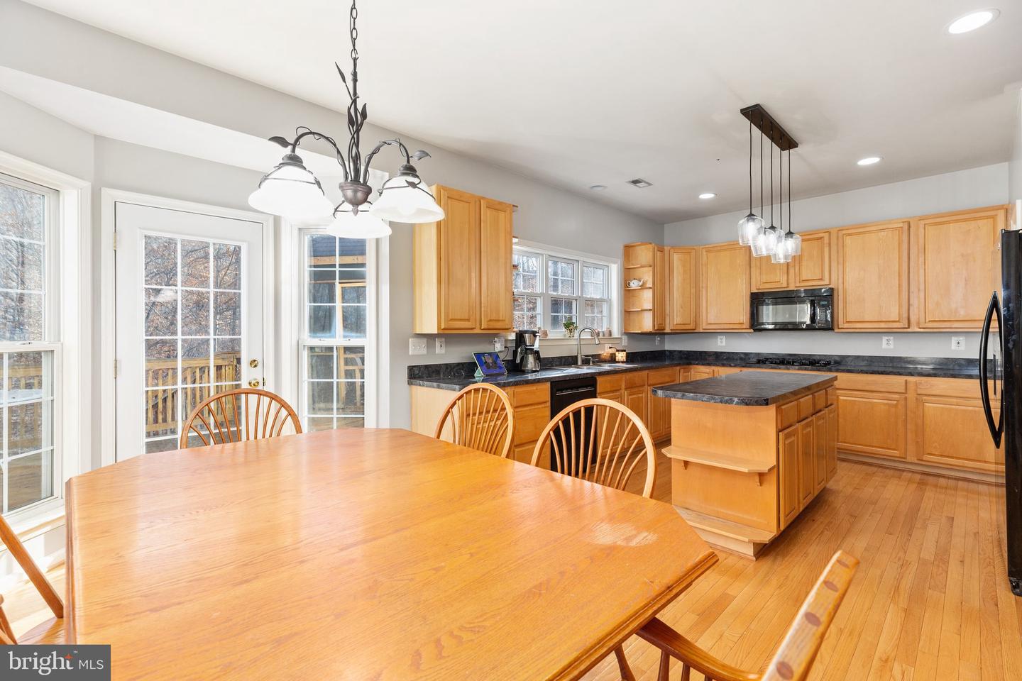 9 Revere Ct