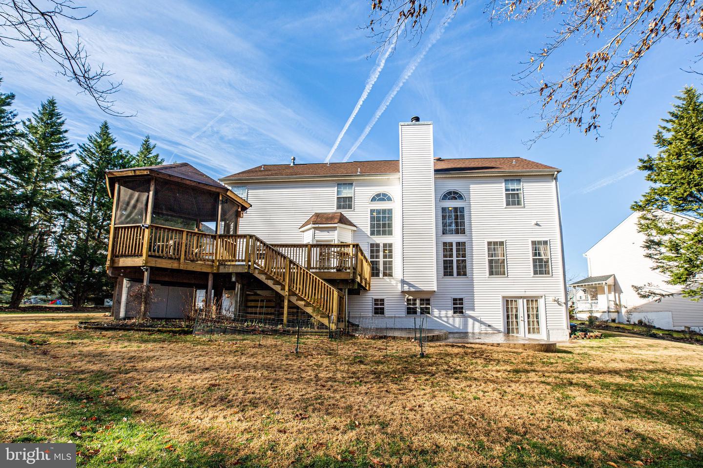 9 Revere Ct