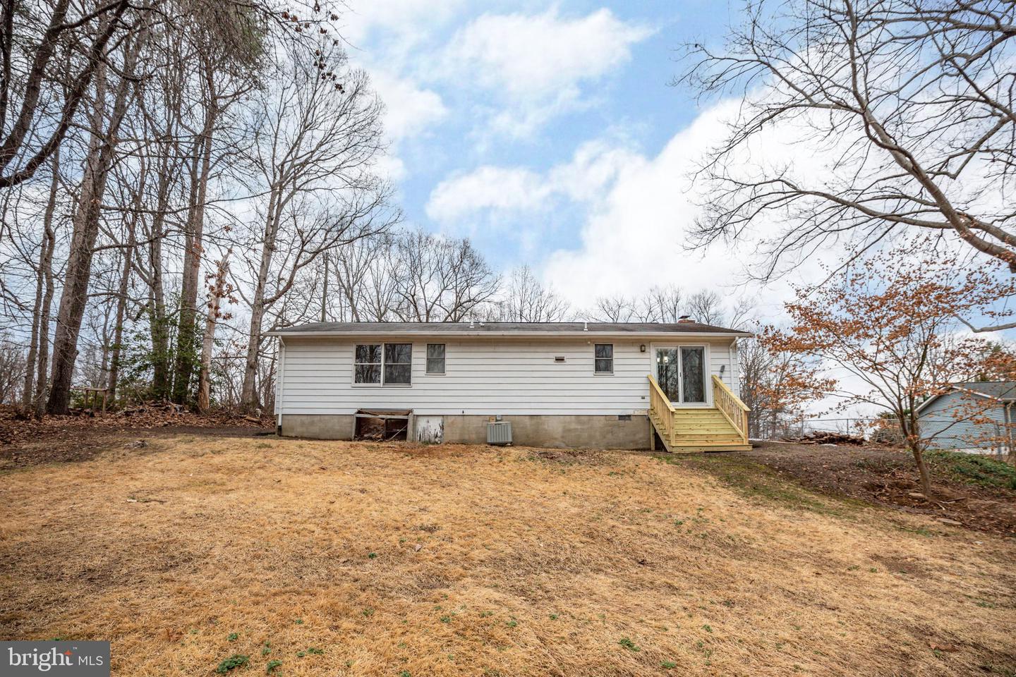 219 Aquia Bay Ave