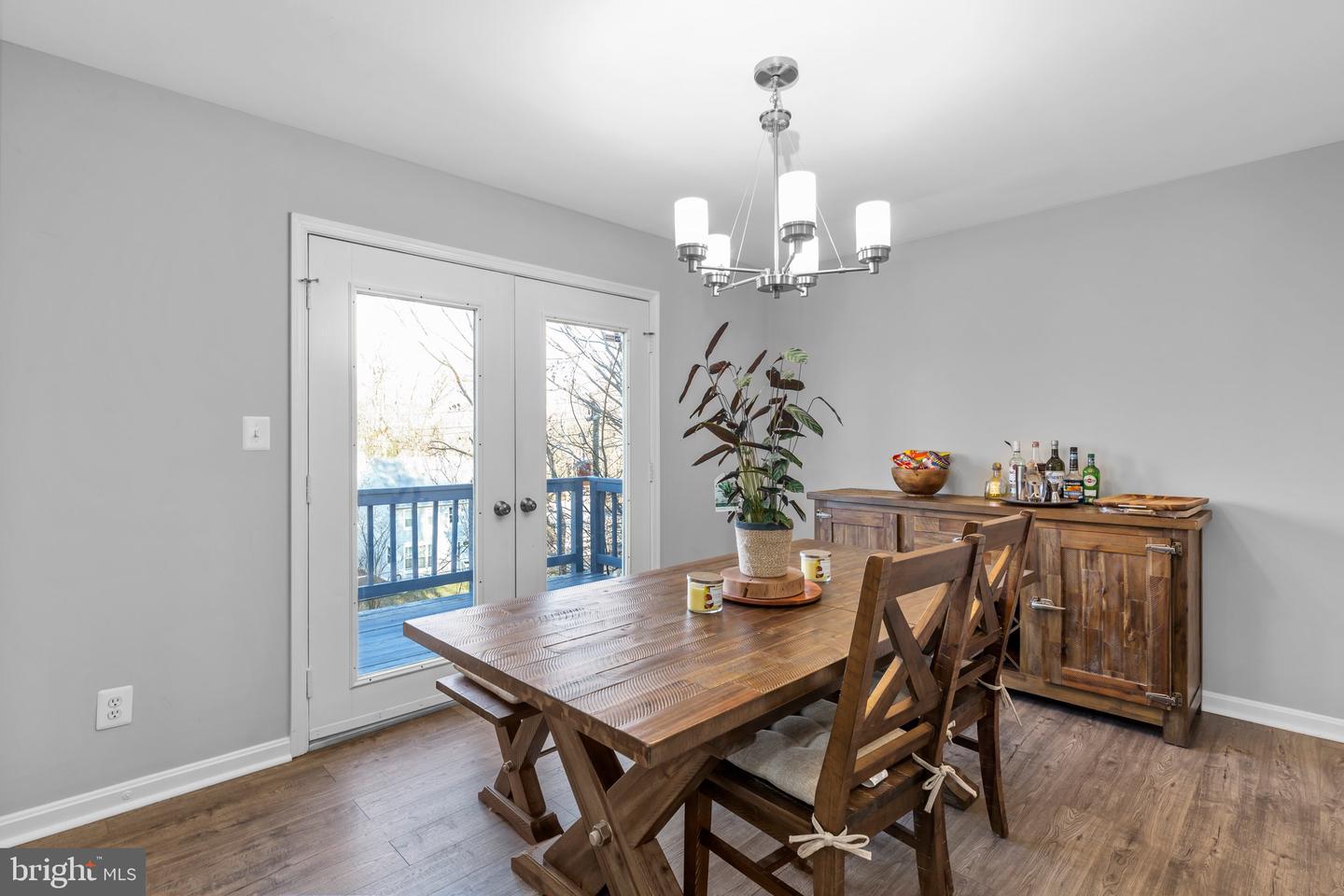 2256 Aquia Dr